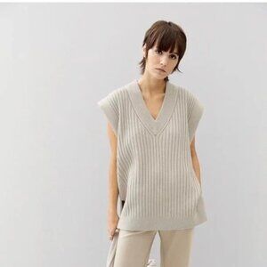 H&M V-neck Boxy Knit Sweater Vest